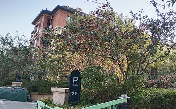 房山区 绿城百合公寓北区流虹苑2号2层2单元201室