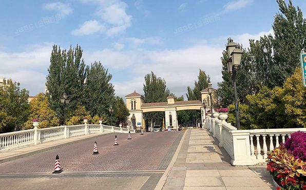 顺义区 丽来花园3区17栋03-1号+车位 联排别墅（誉天下）