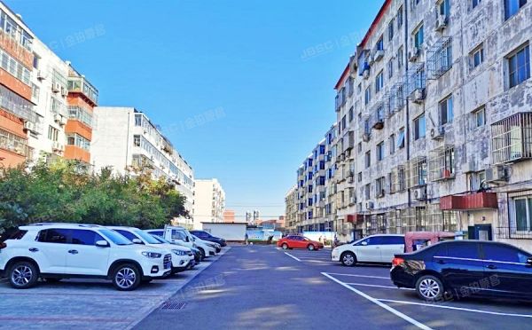 怀柔区 凤瑞二园3号楼3层3单元305室（实际房号是301）