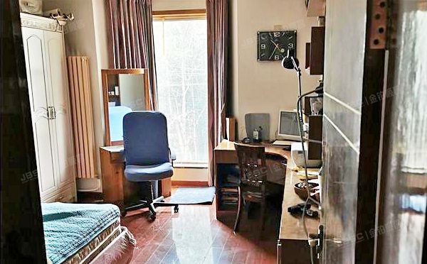 大兴区 半壁店绿茵花园四季区44号楼1至2层（绿茵花园）