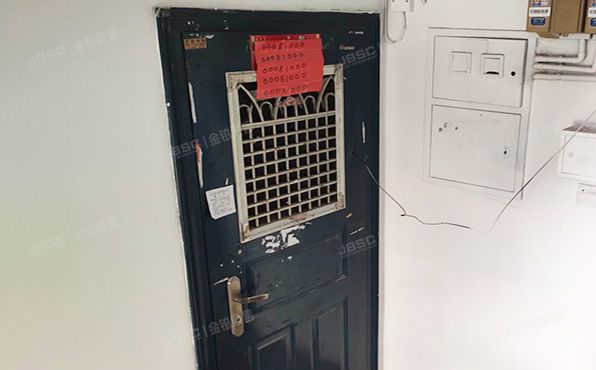 怀柔区 凤瑞二园3号楼3层3单元305室（实际房号是301）