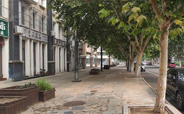 怀柔区 杨宋镇凤翔科技开发和平路甲1号楼2层13单元201（欧郡香水城）