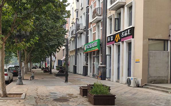 怀柔区 杨宋镇凤翔科技开发和平路甲1号楼2层13单元301（欧郡香水城）