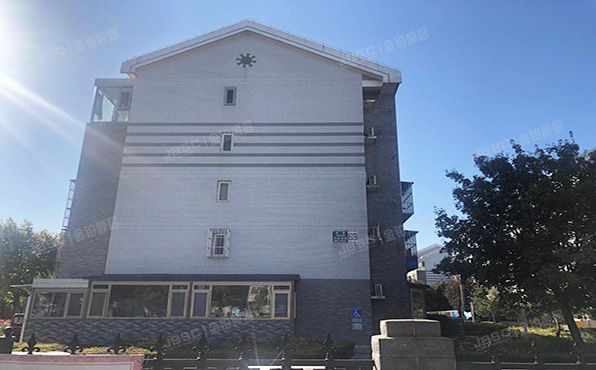 朝阳区 常营民族家园69号楼4层6单元402  经适房管理