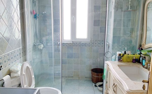 昌平区 顶秀青溪家园5号楼顶层复式