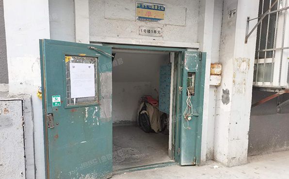 朝阳区 裕中东里一号院1号楼1单元302号（裕民路1号院）房改房