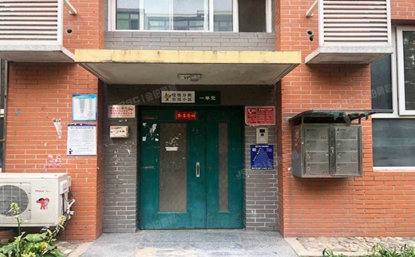 大兴区 福星花园11楼1单元102号