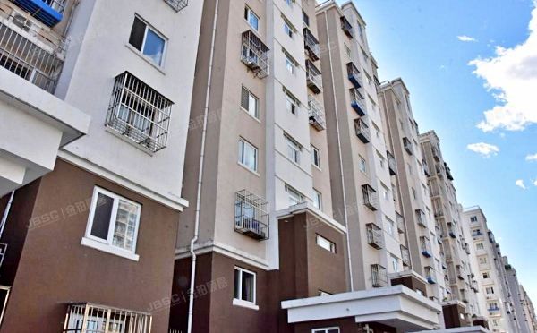 怀柔区 滨湖小区62号楼9层1单元902（新贤家园）