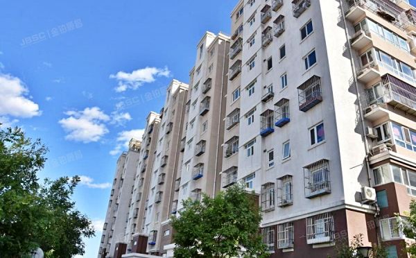 怀柔区 滨湖小区55号楼10层4单元1001（新贤家园）