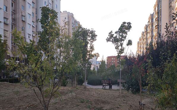 怀柔区 滨湖小区55号楼10层4单元1001（新贤家园）