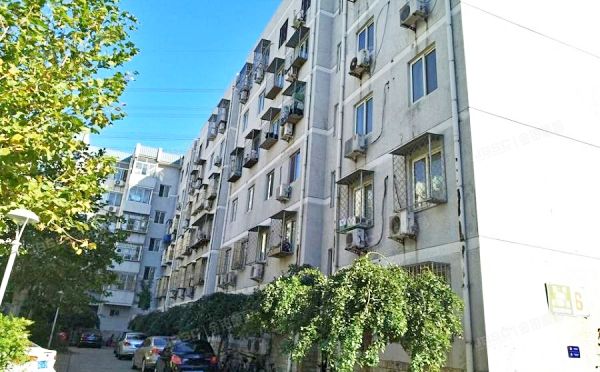 门头沟区 滨河承泽苑6号楼1层9单元102号