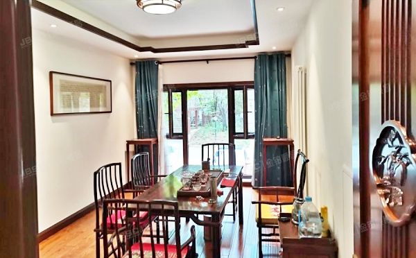 密云区 密溪路33号院三区48-1至2层三区48（君山别墅）