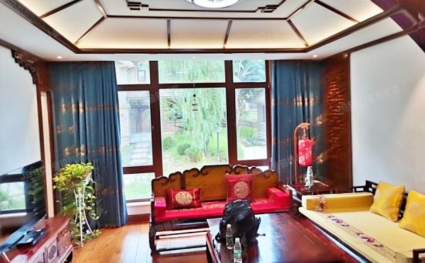 密云区 密溪路33号院三区48-1至2层三区48（君山别墅）