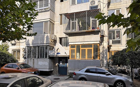 门头沟区 滨河承泽苑6号楼1层9单元102号