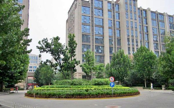 通州区 兴贸三街18号院17号楼3层305（珠江四季悦城）办公