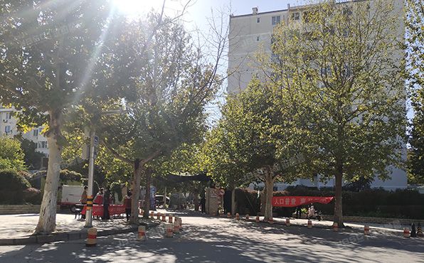 房山区-良乡 北潞春家园C4号楼4层304 经适房