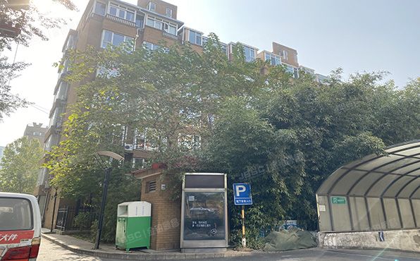 海淀区 裕泽园5号楼4单元201室+车位（绿波漫板裕泽园）