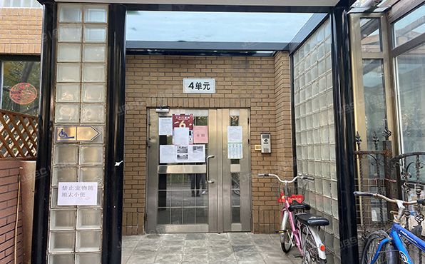 海淀区 裕泽园5号楼4单元201室+车位（绿波漫板裕泽园）