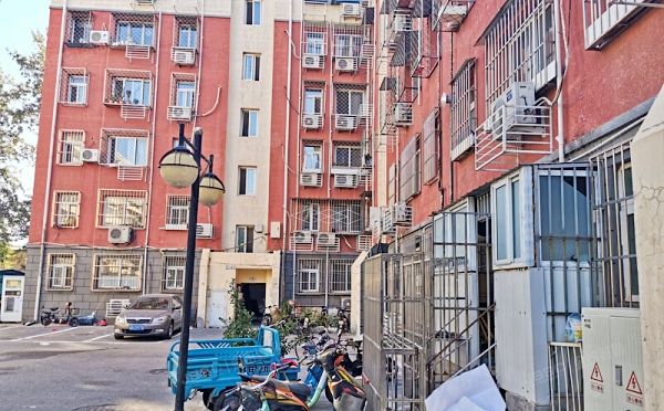 大兴区-黄村镇 海子角南里8号楼1层3单元101