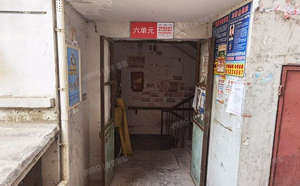 丰台区 嘉园二里18号楼-1层6单元01号