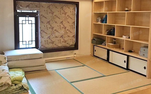 经济技术开发区 天华园二里二区17号楼1至3层B门（秋盛居）