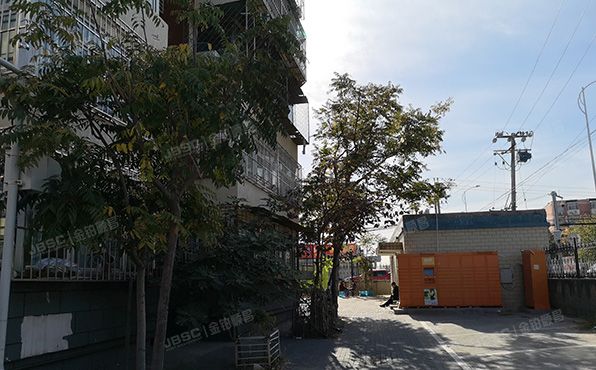 大兴区-黄村镇 海子角南里8号楼1层3单元101