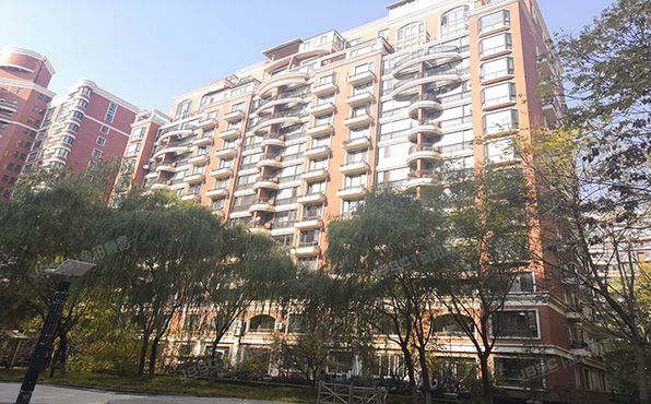 西城区 清芷园8号楼13至15层B座1303号+车位