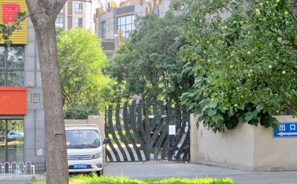 通州区 临河里7号楼1-3层2单元103号（华业东方玫瑰）商业