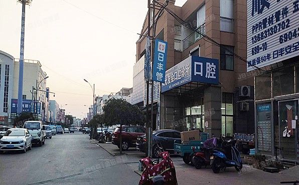 密云区 阳光街773幢1至3层4 商业