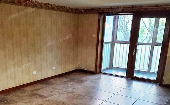 海淀区  临枫嘉园北里10号楼1层B单元102号（四季香山）