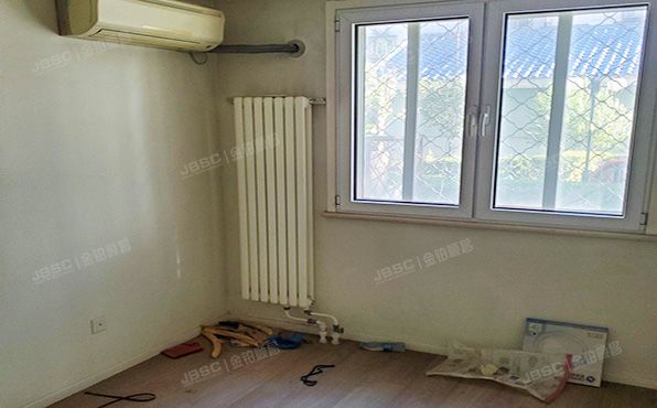 东城区  东扬威街1号楼1层104号（民安小区）