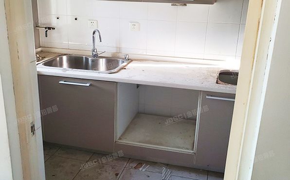 东城区  东扬威街3号楼3层306号（民安小区）