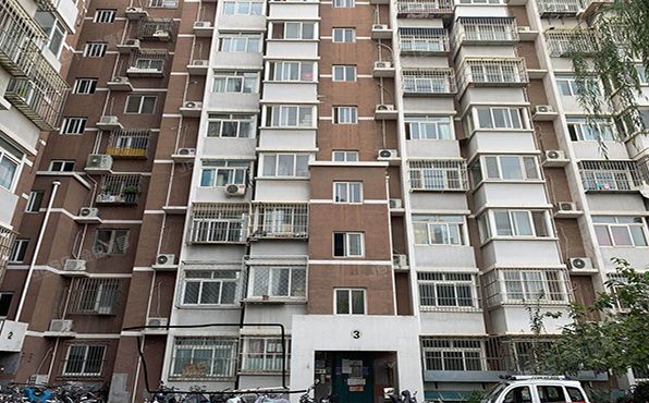 西城区  北滨河路2号院1号楼3单元101室（铁路危改小区）经适房