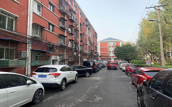 海淀区   甘家口街道阜成路北1号楼4层一单元10号（甘东社区）