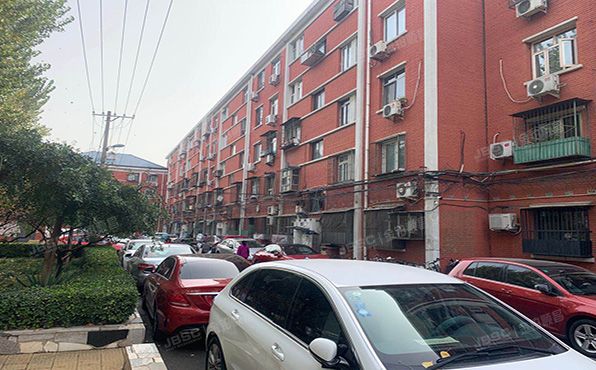 海淀区   甘家口街道阜成路北1号楼4层一单元10号（甘东社区）