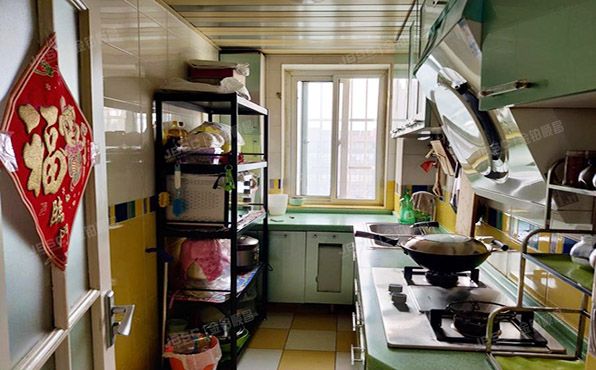 丰台区   芳群园三区15号楼14层1418号（ 芳群园三区）