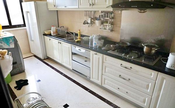 朝阳区 慈云寺1号院5号楼3层1单元302室（东区国际公寓）