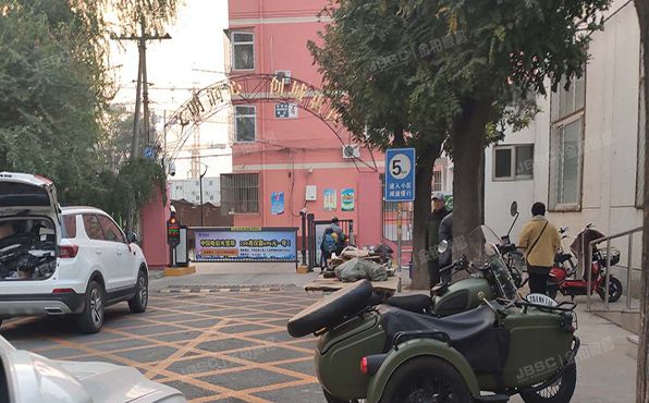 怀柔区 融城园南区10号楼3层5单元302（融城园）