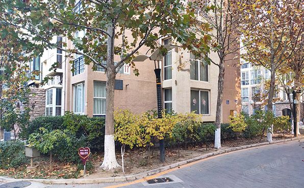 怀柔区-桥梓镇 八龙桥雅苑17号楼1至2层2单元101及-102（八龙桥雅苑）别墅