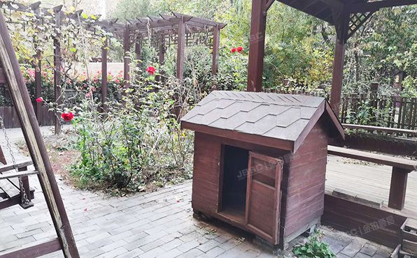 海淀区 万柳华府尚园5号楼1至2层3单元1018号、-1层3-1018号（万城华府尚园）