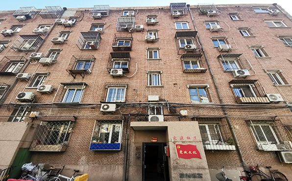 大兴区-黄村镇 黄村中里18号楼3层2单元301（兴丰家园）