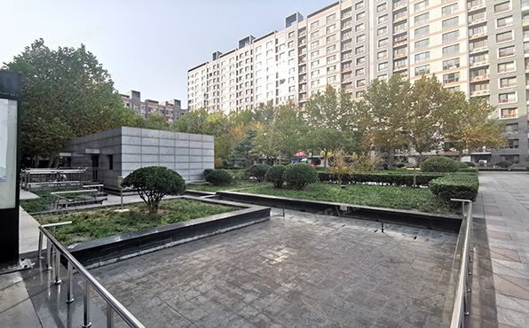 朝阳区 青年路西里5号院14号楼13层4单元1605（润枫水尚西区）