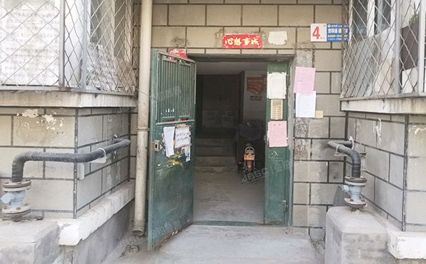 房山区-长阳镇 长龙苑44号楼4层4单元401（长龙苑）