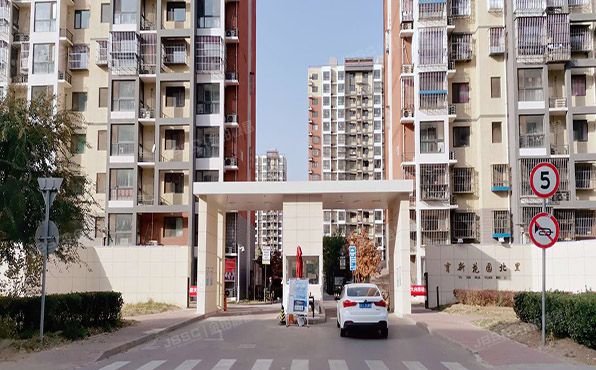 大兴区 育林街1号院1号楼3层4单元303（育新花园北里）