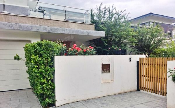 顺义区 金碧湖畔花园北区151号楼-1至2层（御墅）别墅