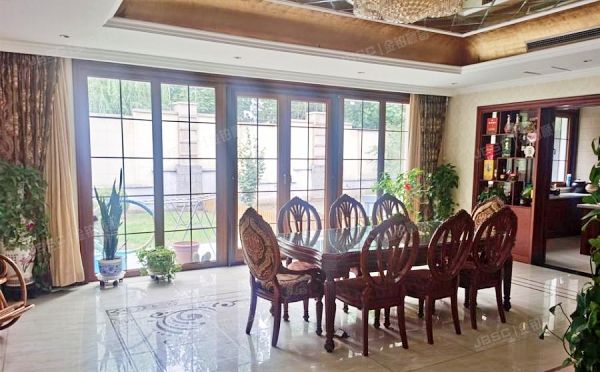 顺义区 金碧湖畔花园北区151号楼-1至2层（御墅）别墅