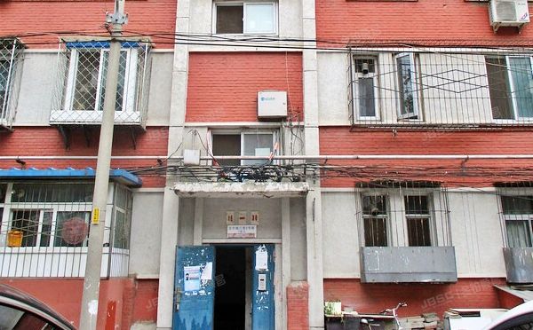 丰台区 北大地三里9号楼5层2单元29号（北大地三里）房改房