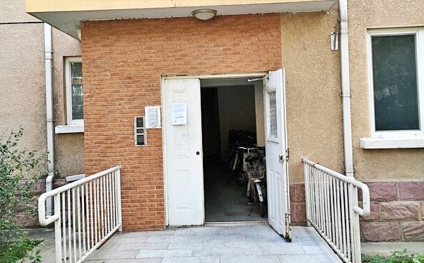 顺义区 顺义东方太阳城222号楼1层3单元101号（东方太阳城琴湖园）