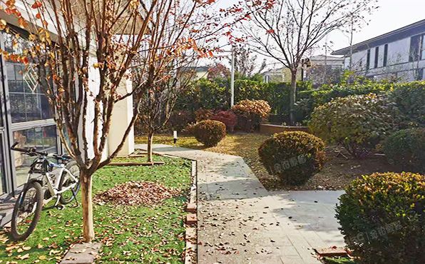 顺义区 金碧湖畔花园北区151号楼-1至2层（御墅）别墅