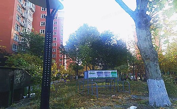 丰台区 三路居路101号院1号楼3层4单元301号（康宁居）经适房